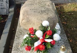Nagrobek Michała Karaszewskiego