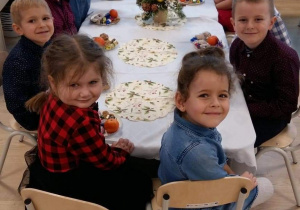 Świąteczny poczęstunek w grupie Biedronek