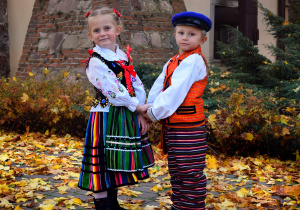 Julia Żak 5 - latki i Ignaś Kowalik 4 - latki