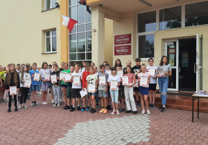 Uczniowie ze srednią 5.0 i wyżej.