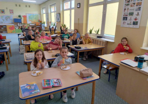 Światowy Dzień Jabłka w klasach I-III