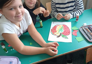 Światowy Dzień Jabłka w klasach I-III