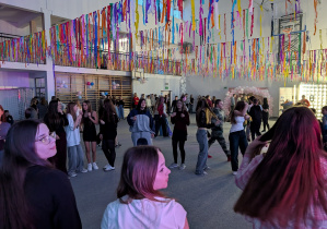 Zabawa karnawałowa klas V - VIII