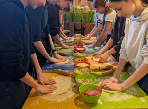Dzień Kobiet w klasach 7a i 7b