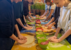 Dzień Kobiet w klasach 7a i 7b
