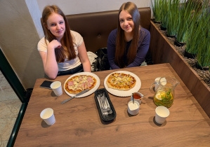 Dzień Kobiet w klasach 7a i 7b